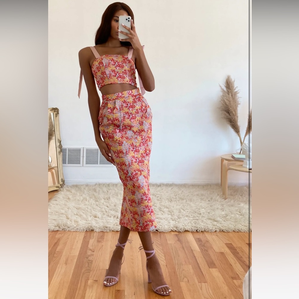 Lulu’s Ellarina Pink Multi Metallic Tie-Strap Two-Piece Midi Dress